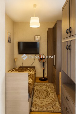 Eladó téglalakás, Budapesten, XIV. kerületben 75 M Ft, 4 szobás