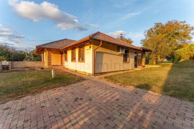 Eladó családi ház, Kozármislenyen, Petőfi utcában 128.9 M Ft