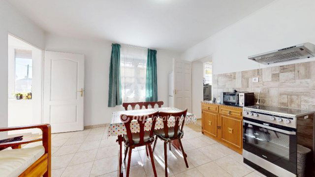 Eladó családi ház, Nyíregyházán 43 M Ft, 2 szobás