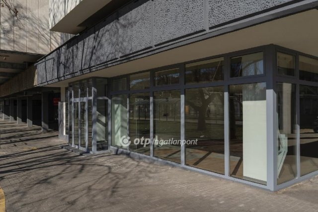 Eladó üzlethelyiség, Debrecenben 750 M Ft / költözzbe.hu