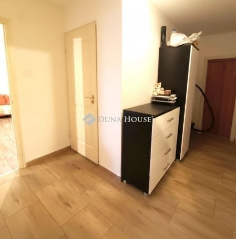 Eladó családi ház, Üllőn 99.8 M Ft, 3 szobás