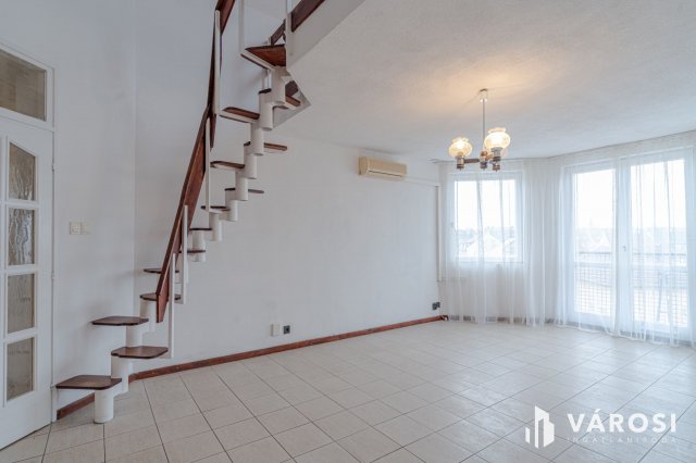 Kiadó téglalakás, albérlet, Szegeden 219 E Ft / hó, 4 szobás