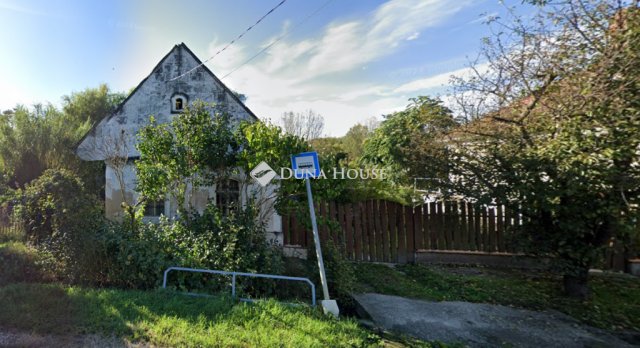 Eladó családi ház, Máriahalmon 23.48 M Ft, 3 szobás