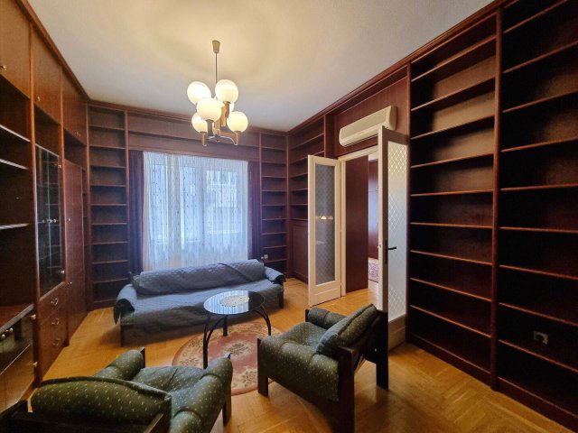 Eladó téglalakás, Budapesten, IX. kerületben, Ipar utcában