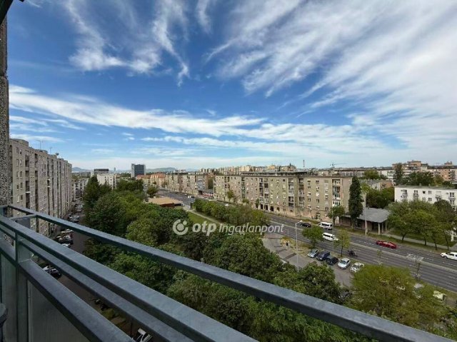 Eladó panellakás, Budapesten, IX. kerületben 64.9 M Ft, 2 szobás