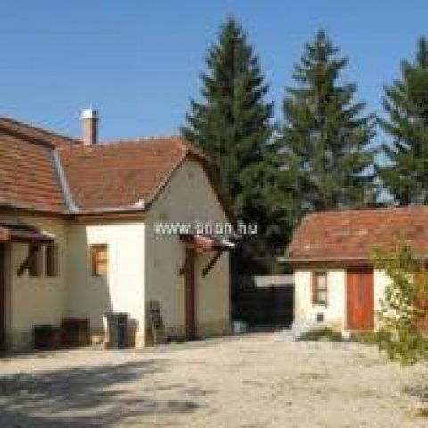 Eladó üzlethelyiség, Dabason 160 M Ft / költözzbe.hu