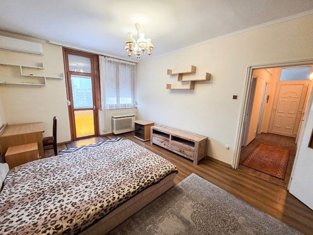 Kiadó téglalakás, albérlet, Debrecenben 180 E Ft / hó, 2 szobás