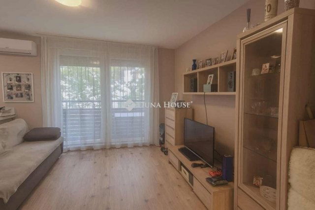 Eladó panellakás, Budapesten, IV. kerületben 59 M Ft, 2 szobás