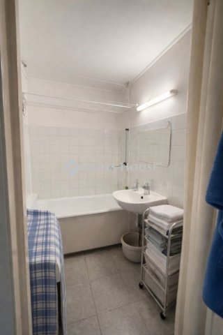 Eladó panellakás, Pécsett 39 M Ft, 2 szobás