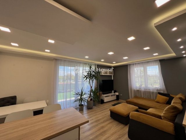 Eladó téglalakás, Nyíregyházán, Agyag utcában 87.5 M Ft