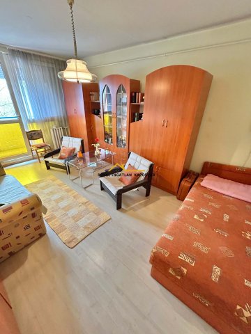 Eladó panellakás, Kaposváron, Szondy György utcában 24.5 M Ft