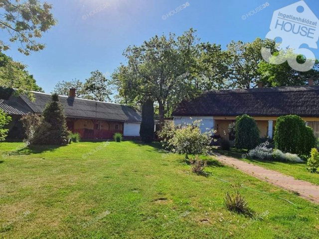 Eladó ipari ingatlan, Lajosmizsén 99.9 M Ft / költözzbe.hu