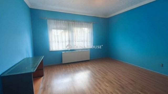 Eladó családi ház, Ócsán 89.5 M Ft, 5 szobás