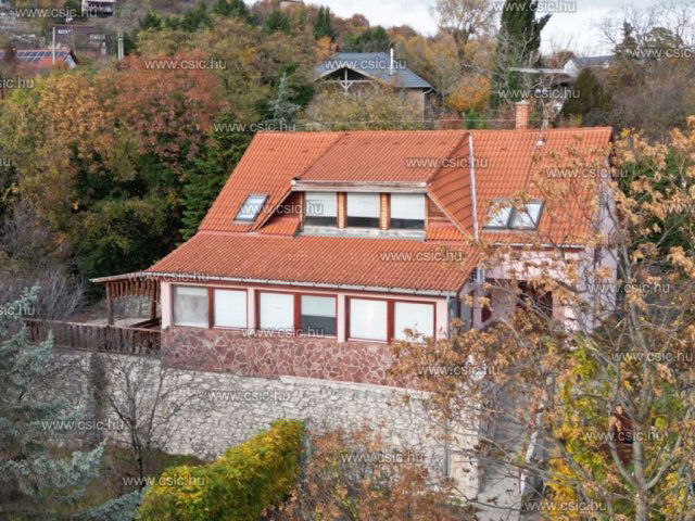 Eladó családi ház, Pomázon 119.5 M Ft, 7 szobás