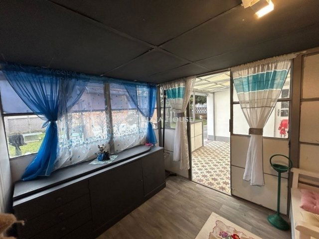 Eladó családi ház, Ócsán 88 M Ft, 6 szobás