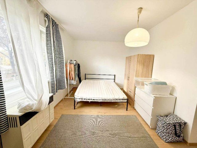 Eladó téglalakás, Szigetszentmiklóson 59.9 M Ft, 2+1 szobás