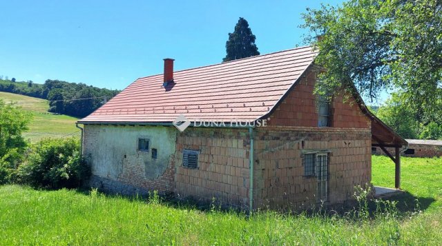 Eladó családi ház, Gödrén 8 M Ft, 3+1 szobás
