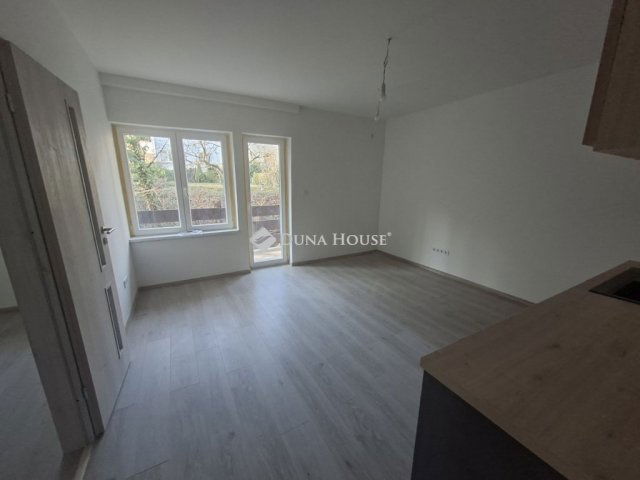 Eladó téglalakás, Budapesten, II. kerületben 105 M Ft, 3 szobás