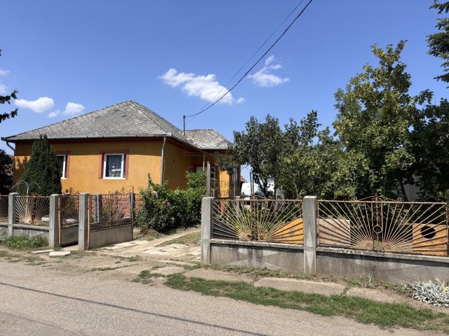 Eladó családi ház, Rásonysápberencsen 14.5 M Ft, 4 szobás