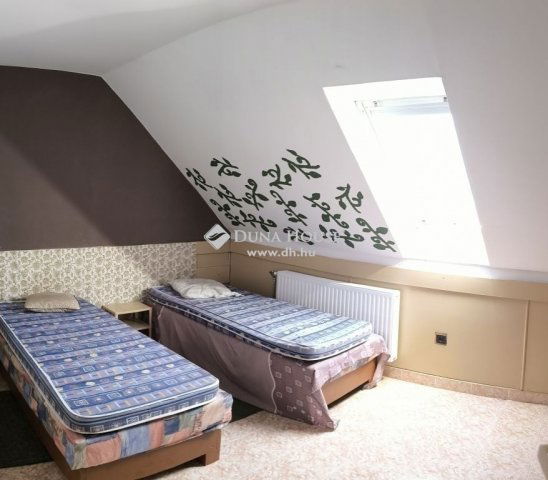 Eladó sorház, Siófokon 59.9 M Ft, 3 szobás