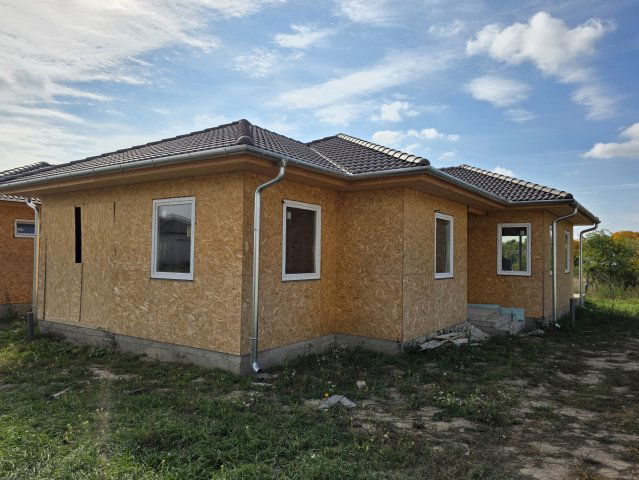 Eladó családi ház, Kecskeméten 110 M Ft, 4 szobás