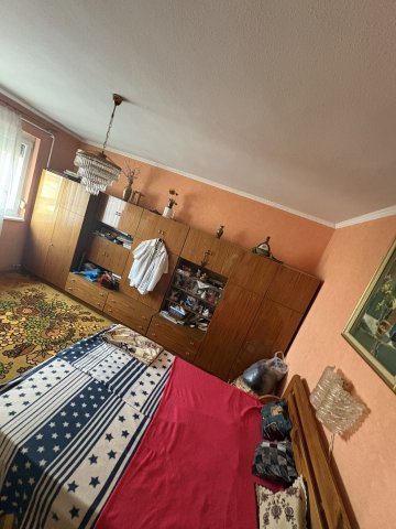 Eladó téglalakás, Székesfehérvárott 79.9 M Ft, 4 szobás