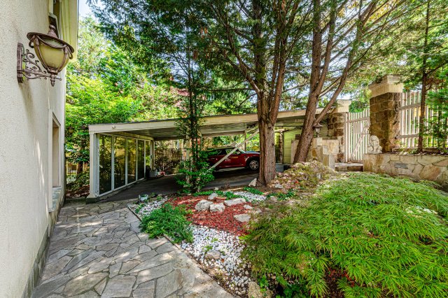 Eladó családi ház, Budapesten, II. kerületben 500.5 M Ft