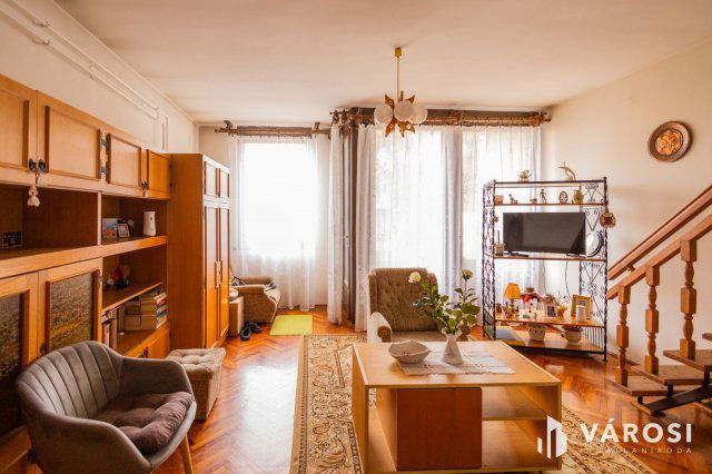 Eladó sorház, Gyulán 55 M Ft, 3 szobás / költözzbe.hu