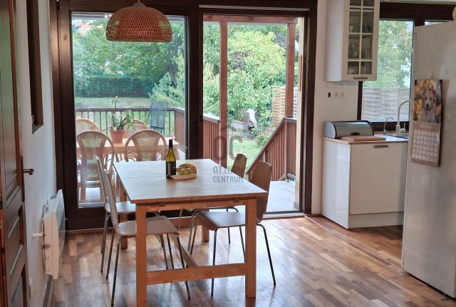 Eladó családi ház, Budaörsön 204 M Ft, 4 szobás