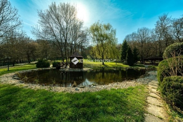 Eladó téglalakás, Budapesten, II. kerületben 135 M Ft, 3 szobás