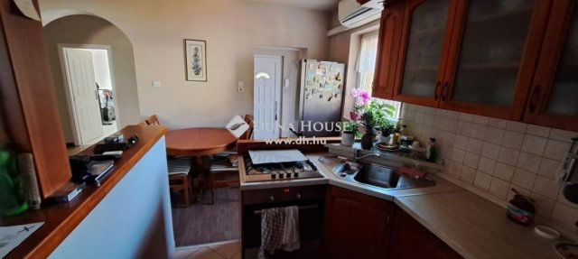 Eladó családi ház, Budaörsön 199 M Ft, 7 szobás