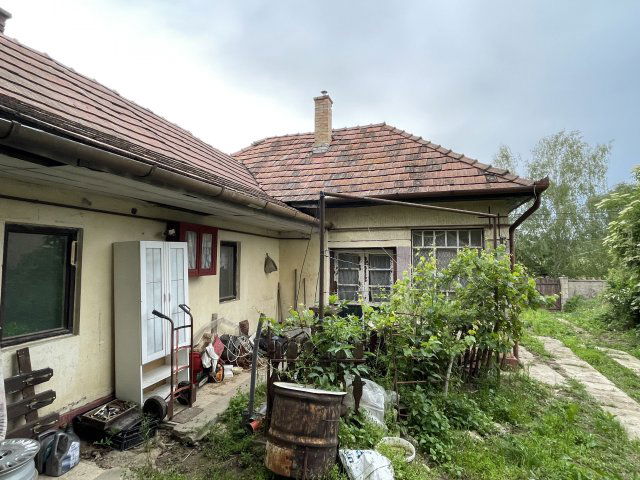 Eladó családi ház, Kállón 6.5 M Ft, 3 szobás