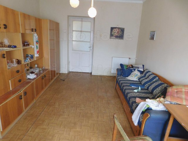 Eladó családi ház, Tácon 54.999 M Ft, 3 szobás