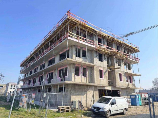 Eladó téglalakás, Győrött 48 M Ft, 1+1 szobás