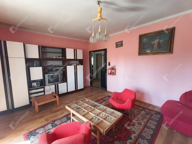 Eladó családi ház, Kenyerin 45 M Ft, 5 szobás