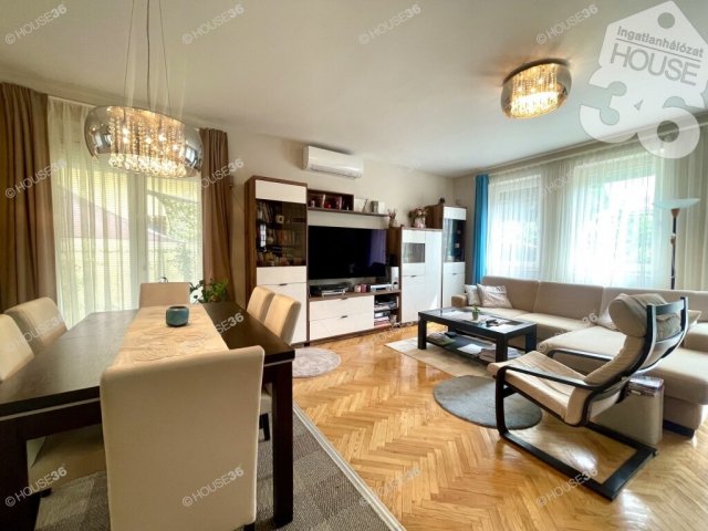 Eladó családi ház, Kecskeméten 122.9 M Ft, 4 szobás
