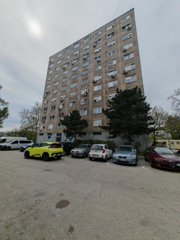 Eladó panellakás, Tatabányán 31.9 M Ft, 2 szobás