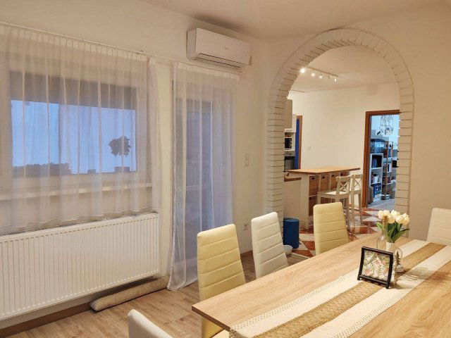 Eladó téglalakás, Szigethalmon 99 M Ft, 2+2 szobás