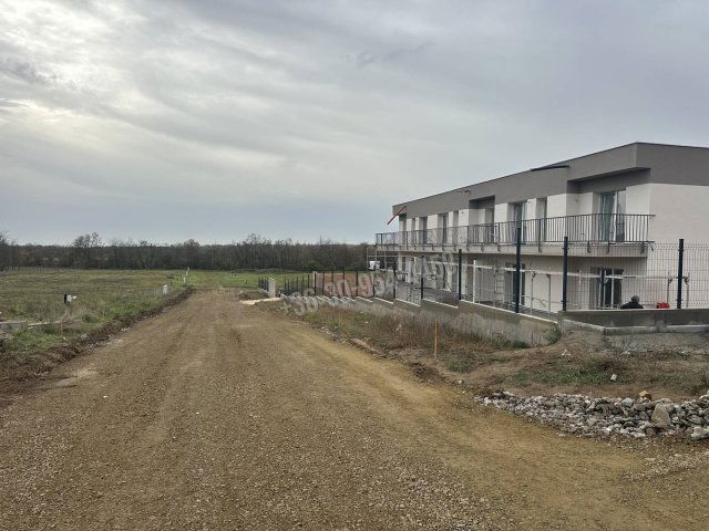 Eladó téglalakás, Mogyoródon 59.9 M Ft, 3 szobás