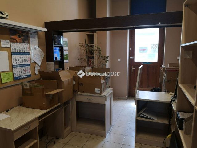 Kiadó üzlethelyiség, Zalaegerszegen 318 E Ft / hó