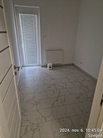 Kiadó téglalakás, albérlet, Szegeden 150 E Ft / hó, 2 szobás