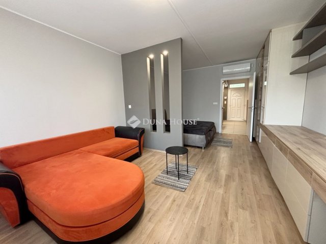 Kiadó téglalakás, albérlet, Szombathelyen 170 E Ft / hó