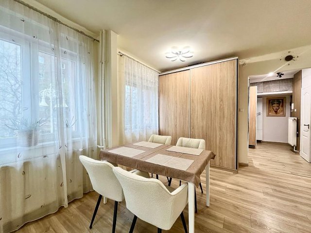 Eladó téglalakás, Budapesten, III. kerületben 104.9 M Ft