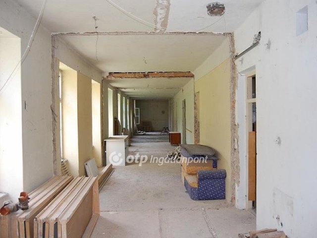 Eladó nyaraló, Csányon 199 M Ft, 1 szobás / költözzbe.hu