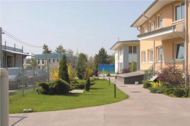Kiadó iroda, Budakeszin, Kert utcában 216 E Ft / hó