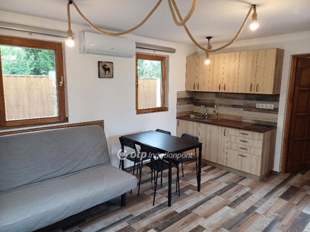 Eladó nyaraló, Dunavarsányban 69 M Ft, 1 szobás