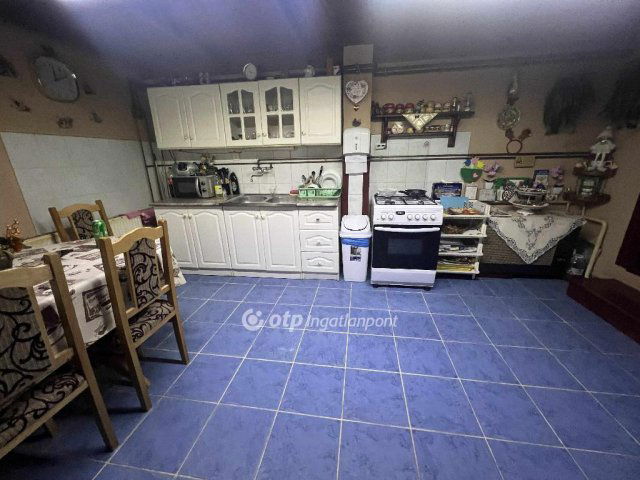 Eladó családi ház, Tápiógyörgyén 44.9 M Ft, 3+1 szobás