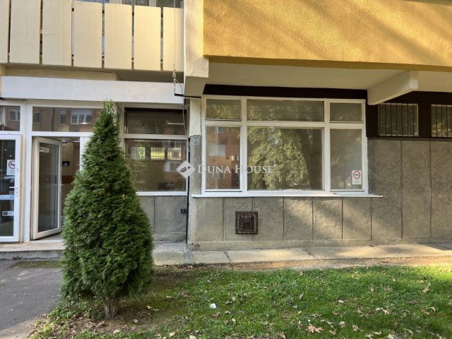 Kiadó üzlethelyiség, Zalaegerszegen 135 E Ft / hó