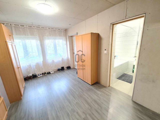 Eladó családi ház, Káptalanfán 32.8 M Ft, 3 szobás