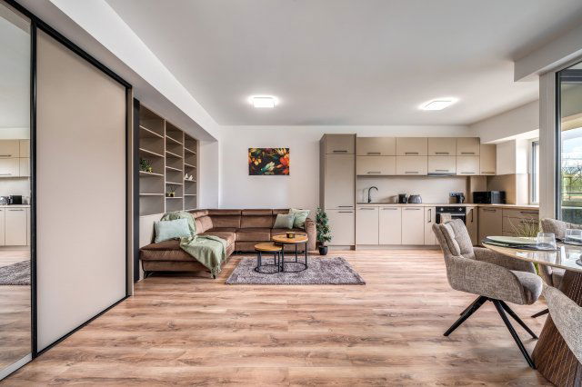 Eladó téglalakás, Budapesten, IV. kerületben, Ezred utcában